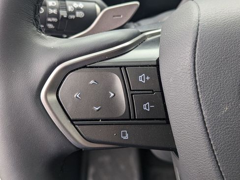 Used 2025 Lexus RX 350 w/ Luxury Package image 27