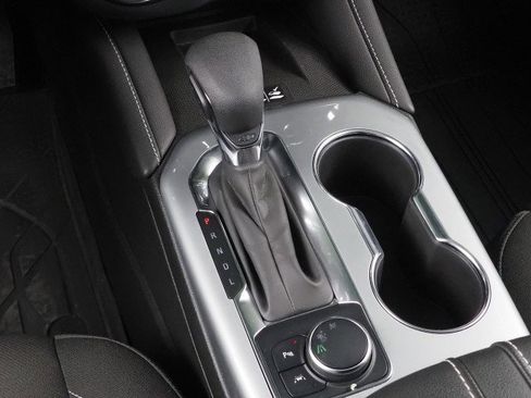 Used 2024 Chevrolet Blazer LT w/ Convenience Package image 24