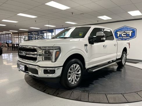 Used 2025 Ford F150 Lariat w/ Equipment Group 501A Mid image 4
