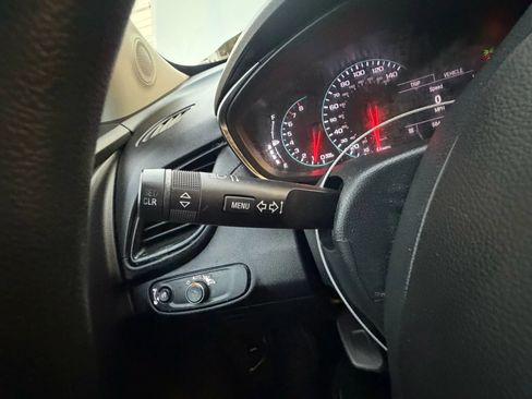 Used 2018 Chevrolet Trax LS image 22