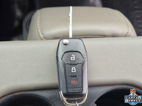 Used 2019 Ford F150 XL w/ Equipment Group 101A Mid AWD/4WD image 25