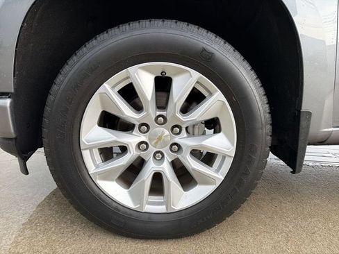 Used 2021 Chevrolet Silverado 1500 Custom RWD image 12