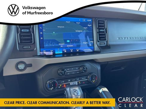 Used 2022 Ford Bronco Wildtrak image 21