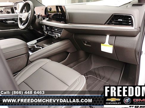 New 2026 Chevrolet Tahoe Premier w/ Sun And Tow Package image 12