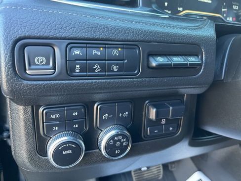 Used 2023 GMC Yukon Denali w/ LPO, Floor Liner Package image 13