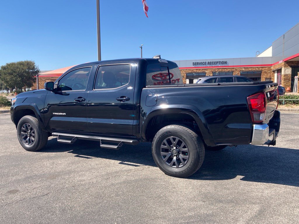 Used 2023 Toyota Tacoma SR5 RWD image 6