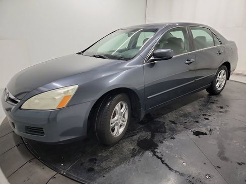 Used 2006 Honda Accord SE image 3