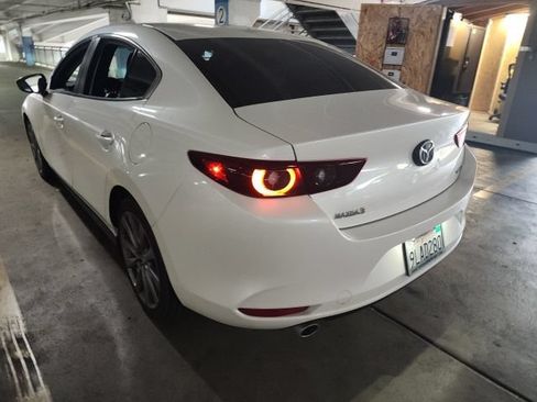 Certified 2024 MAZDA MAZDA3 s FWD image 4