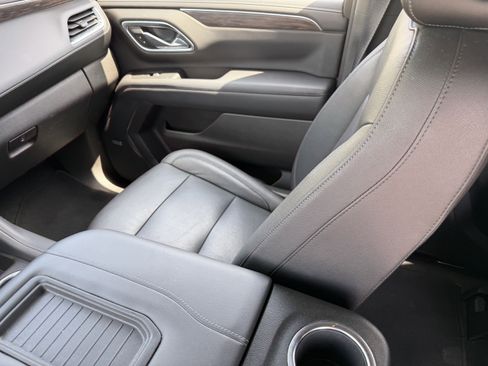 Used 2021 Chevrolet Tahoe Z71 w/ Luxury Package image 15