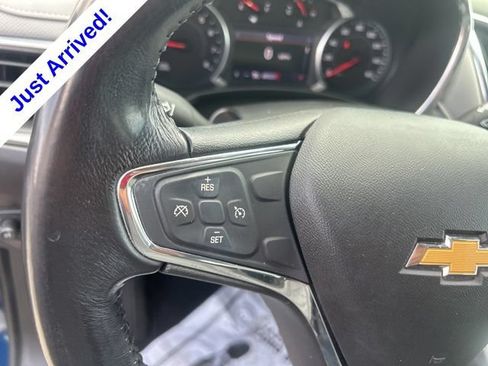 Used 2019 Chevrolet Equinox Premier FWD image 18