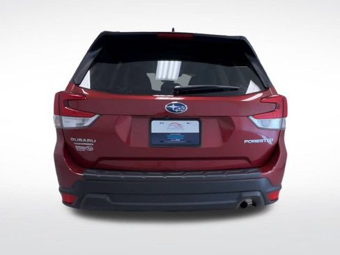 Used 2024 Subaru Forester Premium AWD/4WD image 7