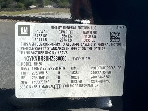 Used 2017 Cadillac XT5 Luxury w/ Driver Awareness Package FWD image 33