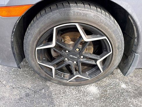 Used 2020 Honda Civic EX image 14