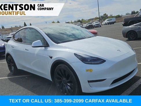 Used 2022 Tesla Model Y Performance AWD/4WD image 2