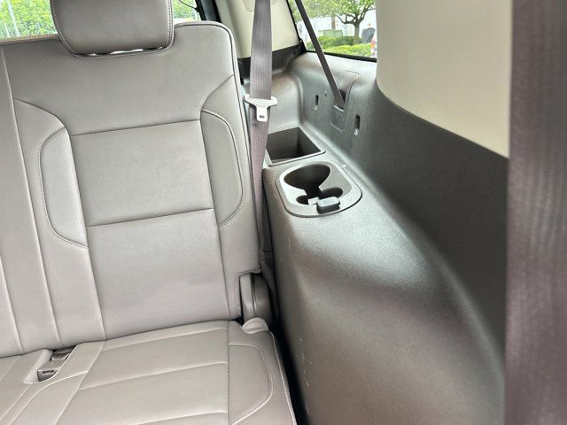 Used 2019 GMC Yukon XL Denali w/ Denali Ultimate Package AWD/4WD image 27