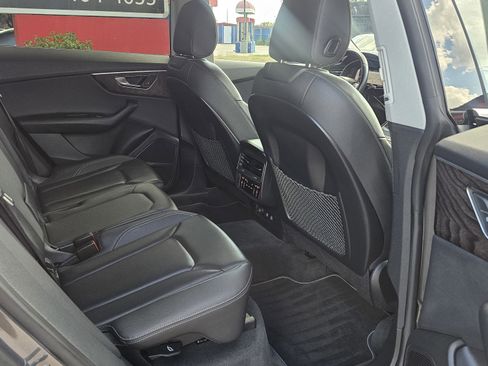 Used 2019 Audi Q8 Premium Plus image 29