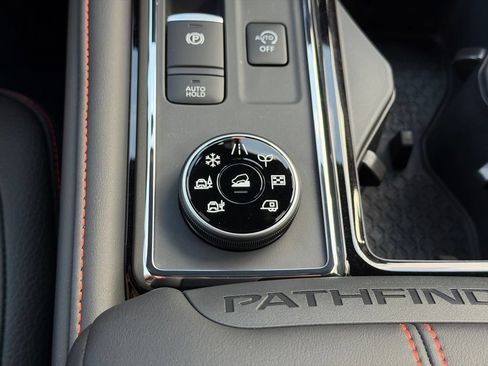 New 2026 Nissan Pathfinder Rock Creek AWD/4WD image 41