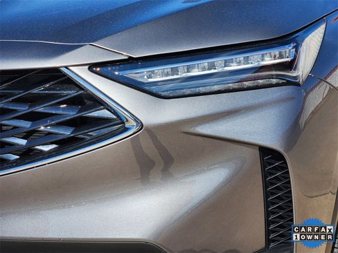 Certified 2025 Acura MDX SH-AWD image 9