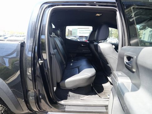 Used 2018 Toyota Tacoma TRD Pro image 20