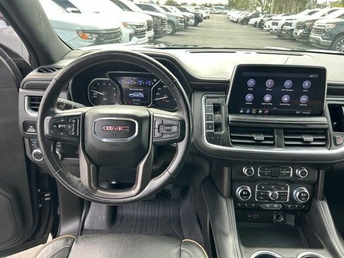 Used 2021 GMC Yukon XL AT4 image 18