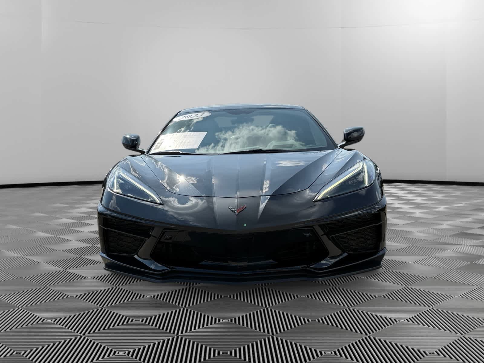 Used 2023 Chevrolet Corvette Stingray Premium Conv w/ Z51 Performance Package RWD image 7
