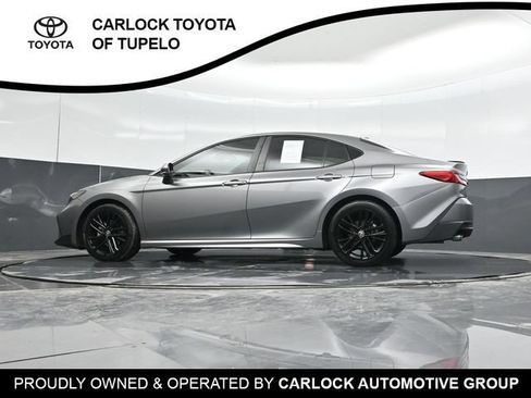 Used 2025 Toyota Camry SE w/ Convenience Package FWD image 43