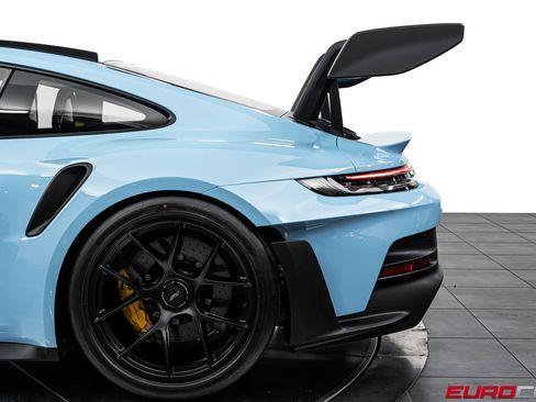 Used 2025 Porsche 911 GT3 RS RWD image 19