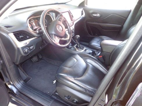 Used 2016 Jeep Cherokee Limited AWD/4WD image 15