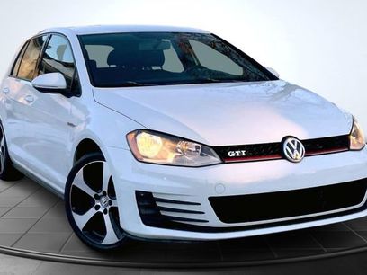 Used 2016 Volkswagen GTI SE