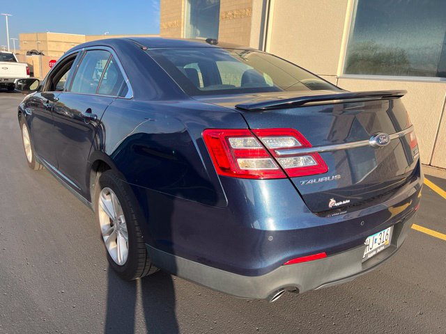 Used 2016 Ford Taurus SEL FWD image 3