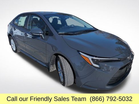 New 2026 Toyota Corolla LE w/ LE Premium Package image 7