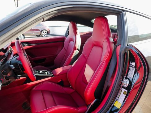 New 2026 Porsche 911 Carrera GTS image 5