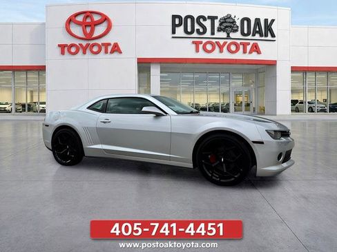 Used 2015 Chevrolet Camaro LS RWD image 21