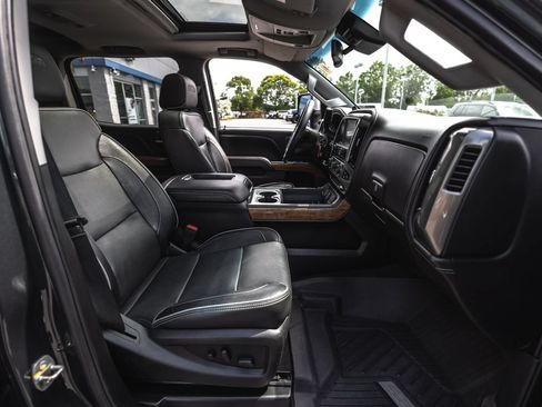Used 2019 Chevrolet Silverado 3500 High Country AWD/4WD image 38