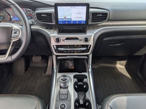 Used 2022 Ford Explorer Timberline AWD/4WD image 7