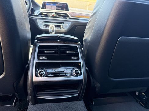 Used 2022 BMW 740i xDrive w/ M Sport Package image 16