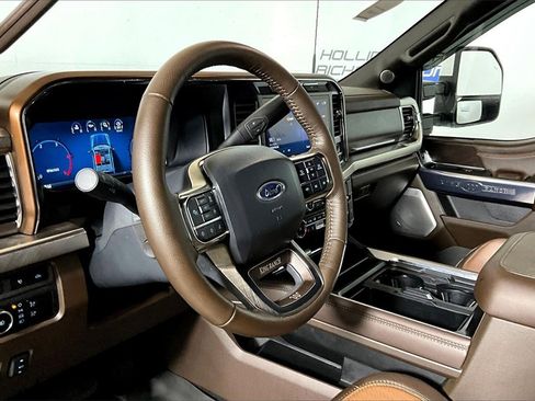 Certified 2024 Ford F250 King Ranch w/ Chrome Package image 10