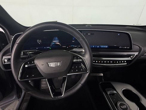 Used 2024 Cadillac Lyriq Tech RWD image 15