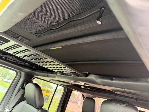 Used 2019 Jeep Wrangler Unlimited Rubicon AWD/4WD image 24