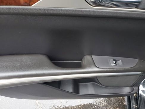 Used 2013 Lincoln MKZ image 14