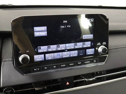 Used 2024 Mitsubishi Outlander SE AWD/4WD image 30