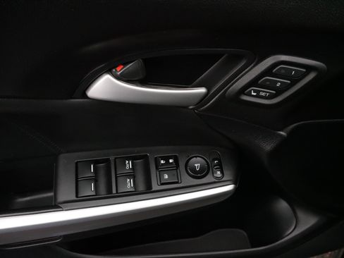 Used 2014 Honda Crosstour EX-L image 19