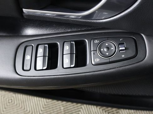 Used 2023 Hyundai Sonata SEL w/ Preferred Accessory Package FWD image 35