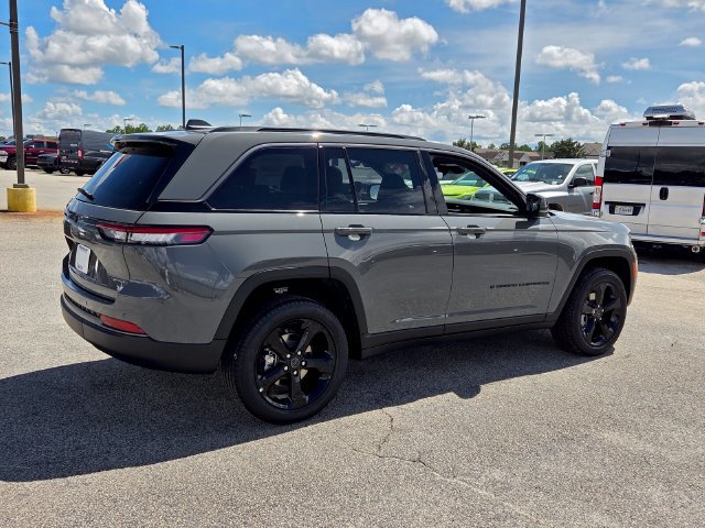 New 2027 Jeep Grand Cherokee Limited AWD/4WD image 14
