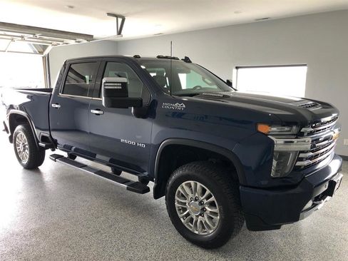 Used 2022 Chevrolet Silverado 2500 High Country AWD/4WD image 5