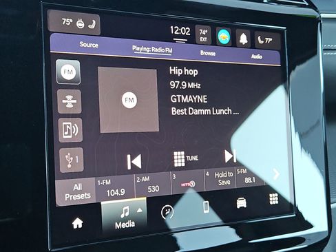 Used 2025 Jeep Grand Cherokee Altitude image 25