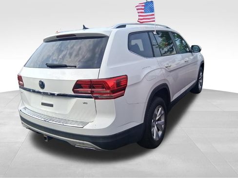 Used 2019 Volkswagen Atlas SE w/ Towing Package FWD image 4