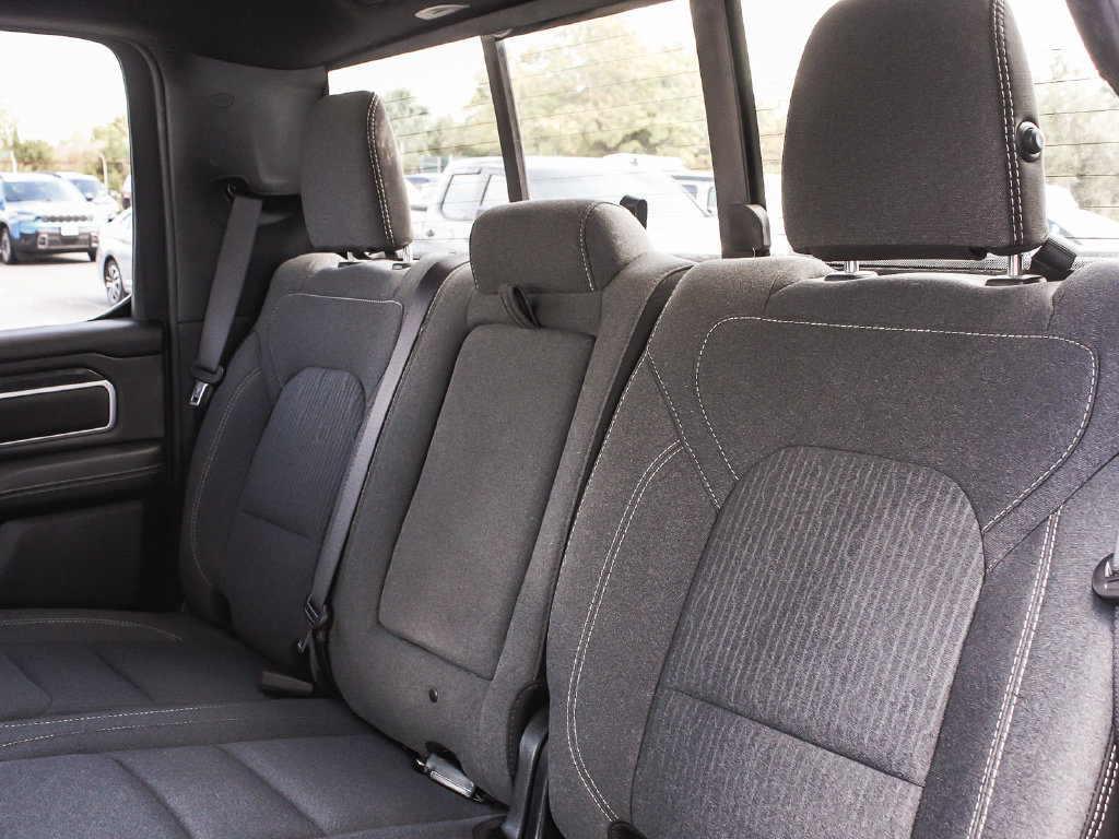 Used 2023 RAM 1500 Big Horn AWD/4WD image 32