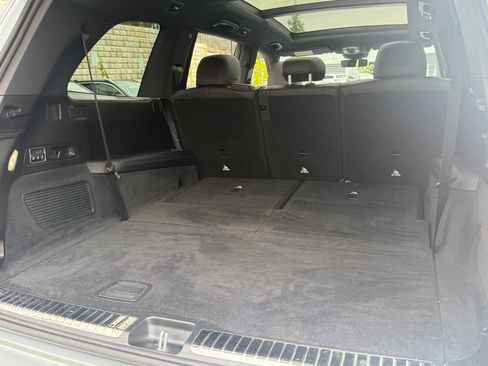 Used 2023 Mercedes-Benz GLS 450 4MATIC image 31