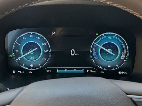 Used 2023 Hyundai Santa Fe SEL Convenience image 23